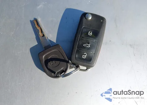 2013 Volkswagen Jetta 2.0L S из США, поврежденный, VIN 3VW1K7AJ6DM410770